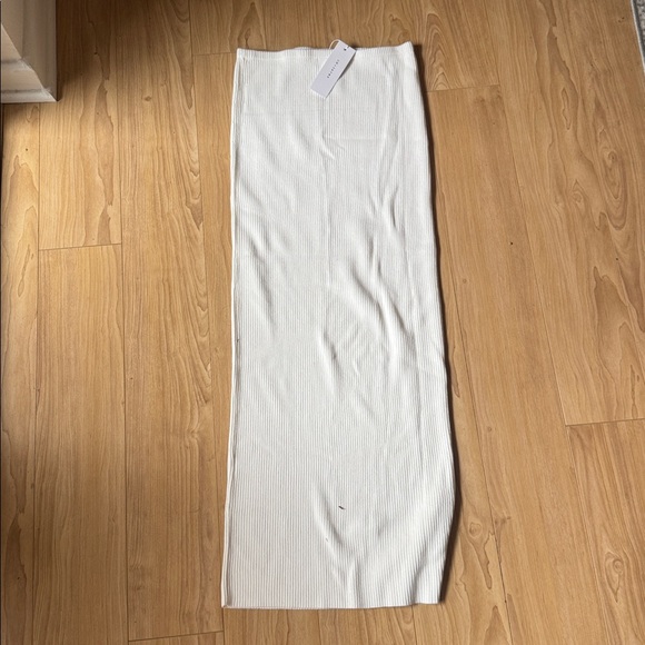 THE LUXE KNIT MIDI SKIRT / BONE - Picture 5 of 5